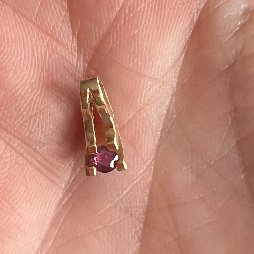 Pink Ruby Pendant in 14k yellow gold - Picture 3 of 5